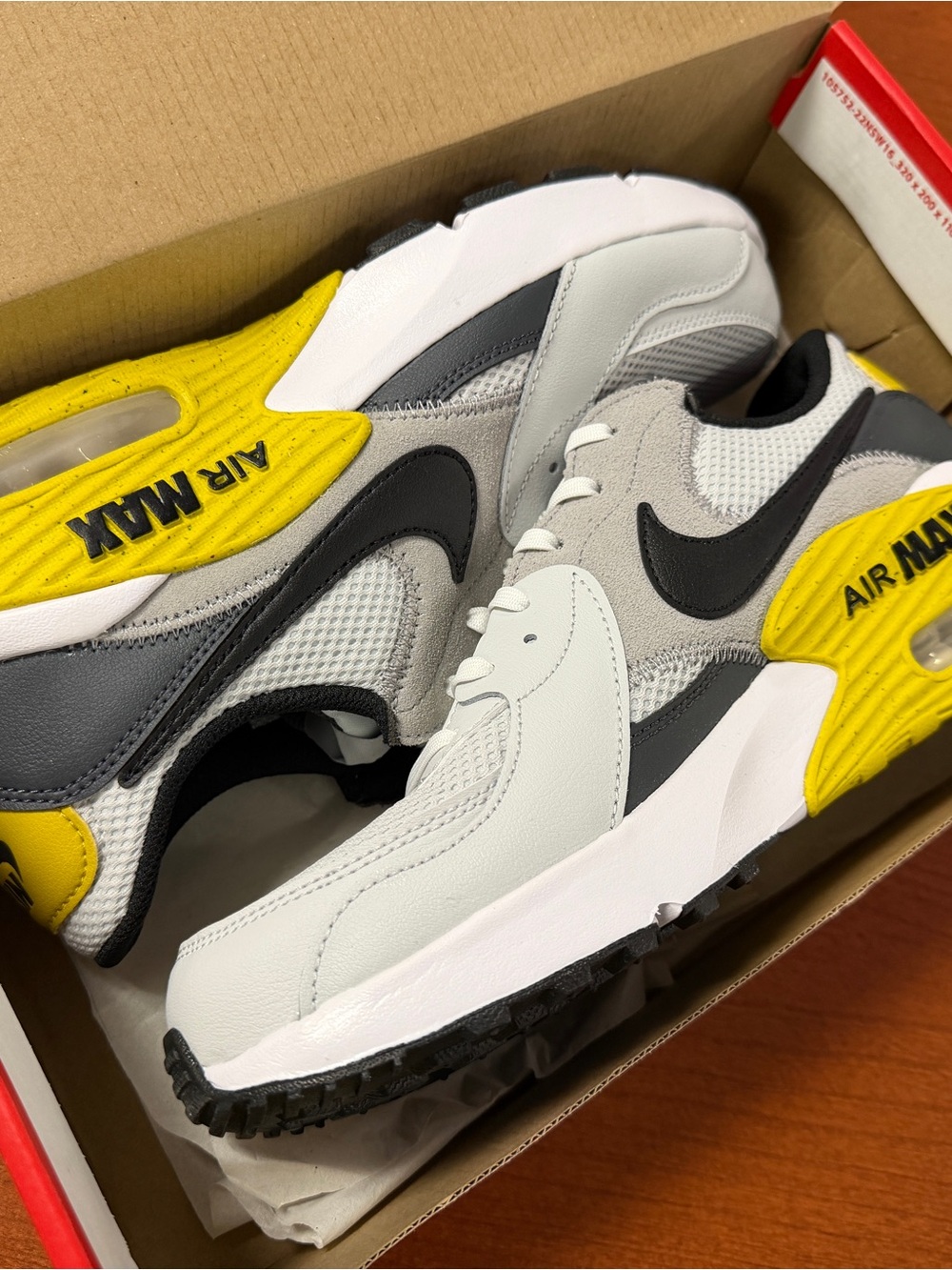 Nike Air Max Excee - Red & White Box Label